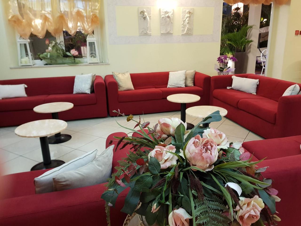 Hotel Beppe Римини Экстерьер фото